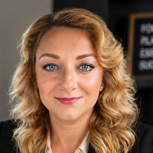 Iryna Y. Hariton